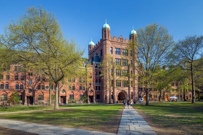 Faculty groups question DOJ’s Yale admissions claims, balk at potential deal