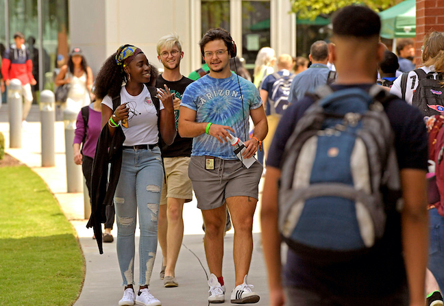 How student outreach helps UNC Greensboro beat summer melt