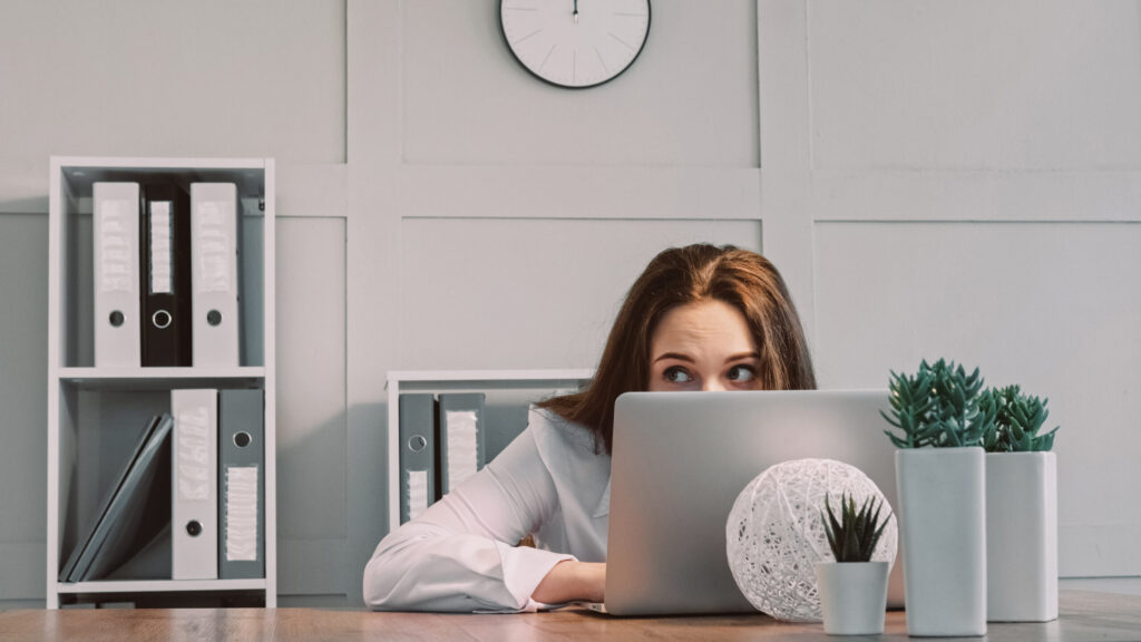 Survey Finds 86% of Workers Fear Human Resources