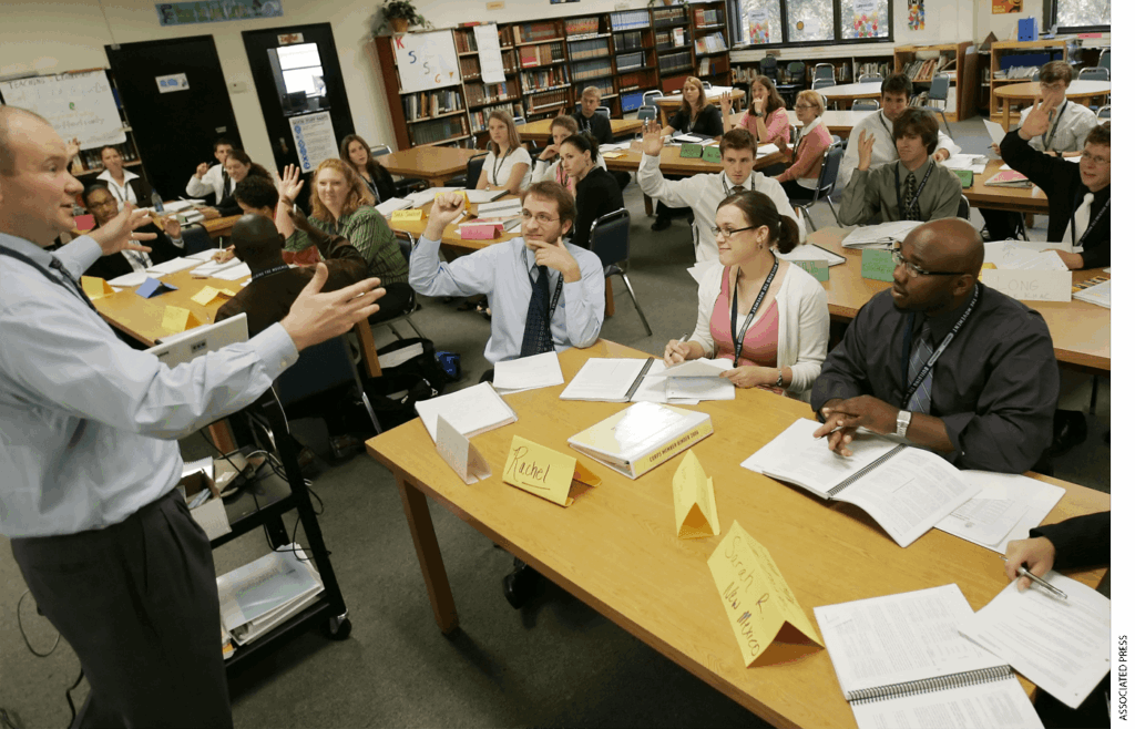 Teach For America recruits participate in a training session in Houston in 2006.