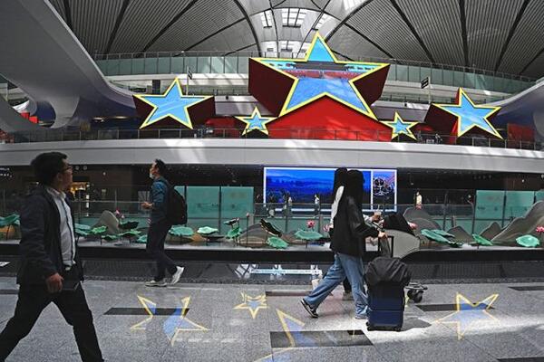 Top Scientists Lead Exodus of Chinese Academics From U.S.